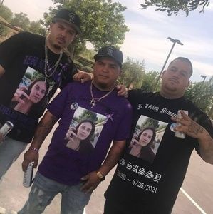 Meet your Posher, Es